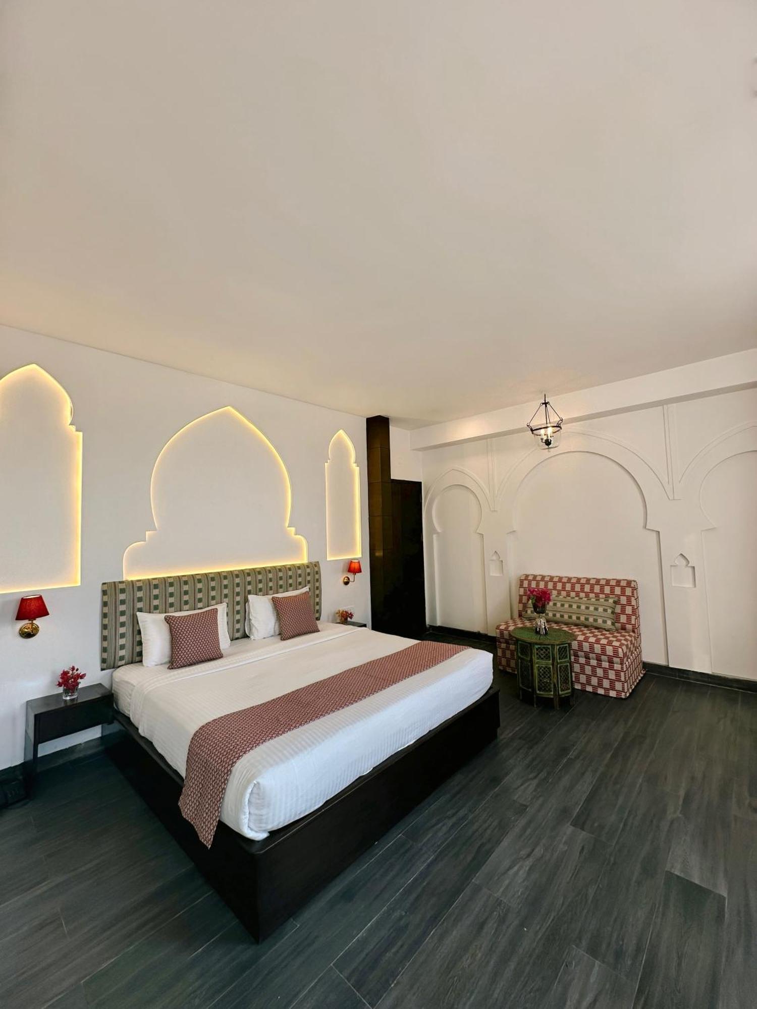 Hotel Atulyaa Taj Agra  Kültér fotó