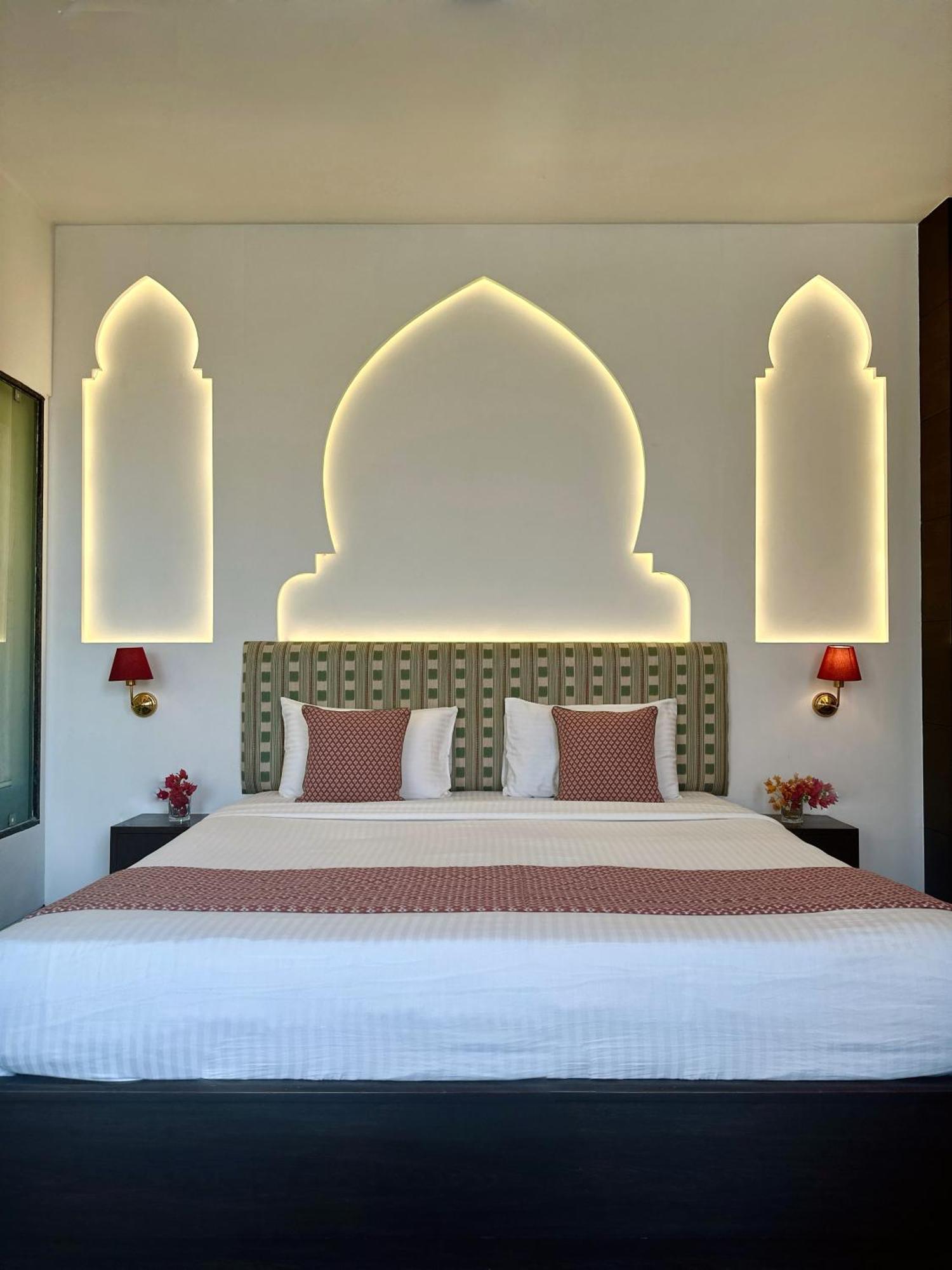 Hotel Atulyaa Taj Agra  Kültér fotó