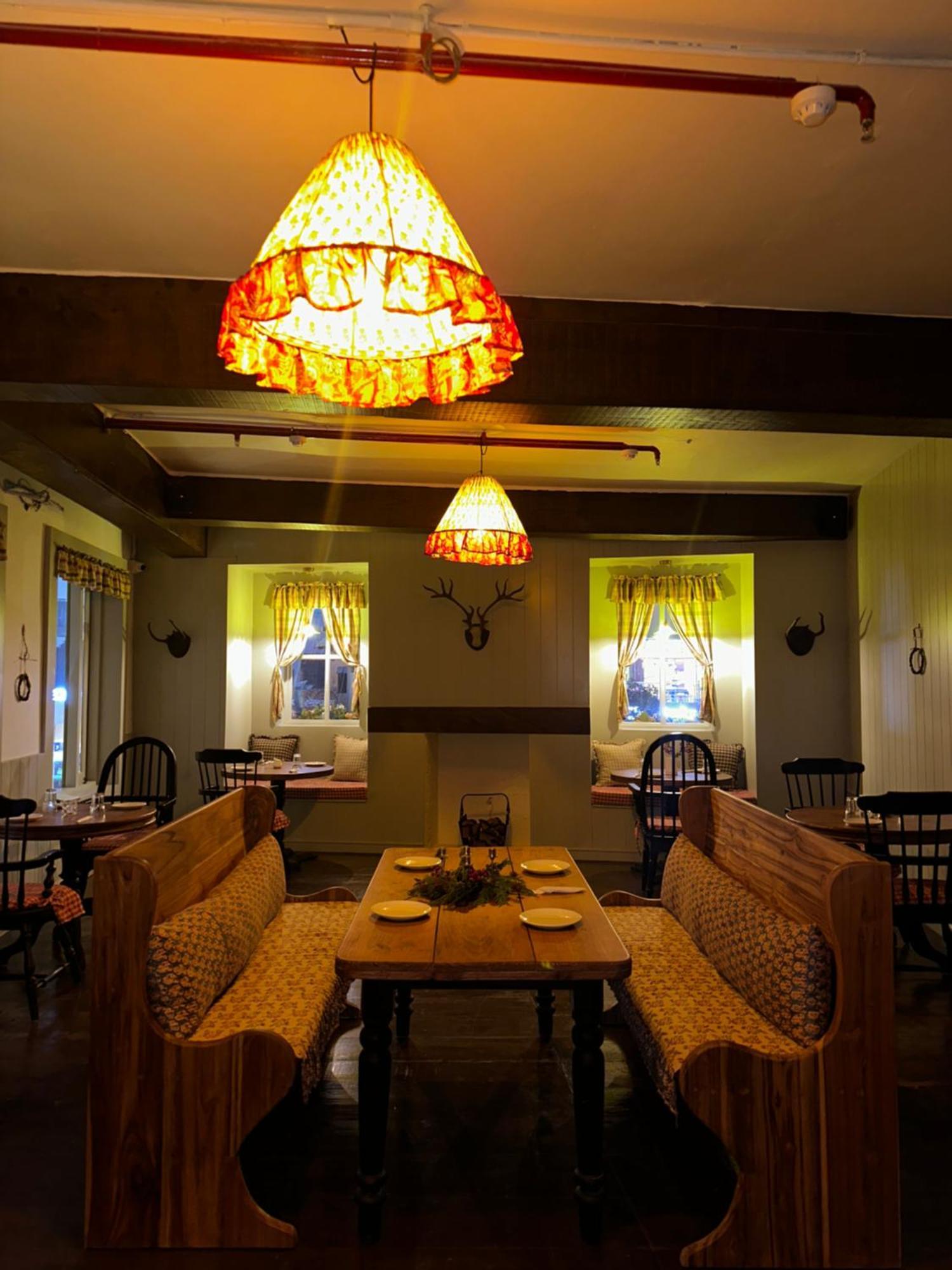 Hotel Atulyaa Taj Agra  Kültér fotó